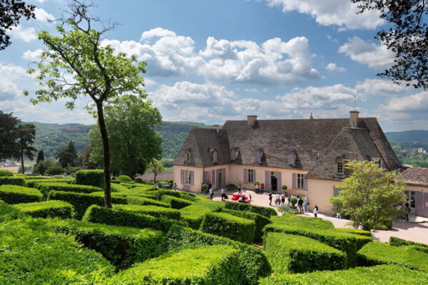 Gartenfotograf Margit Wild - Buchsbaum vor dem Schloss Marqueyssac