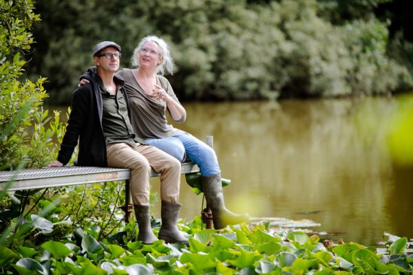 Paerchen Fotografie "Paar geniesst das Landleben in Mecklenburg-Vorpommern"