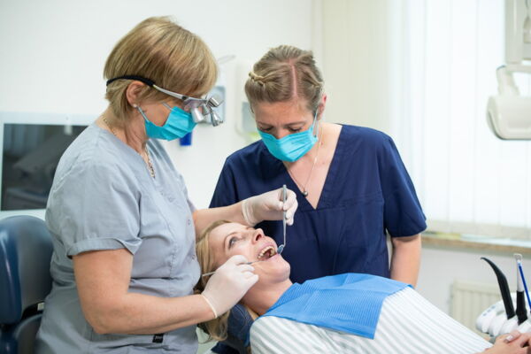 Praxisfotograf MV, Rostock, Zahnarztpraxis, Behandlungsfoto