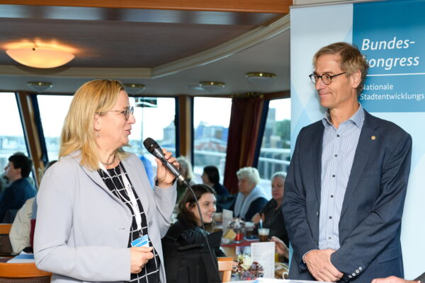 Eventfotografie, Kongressfotografie, Veranstaltungsfotograf-Margit Wild-Fotograf:in Rostock - Bundeskongress Nationale Stadtentwicklungspolitik in Rostock