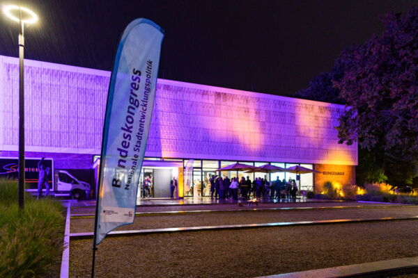 Eventfotografie, Kongressfotografie, Veranstaltungsfotograf-Margit Wild-Fotograf:in Rostock - Bundeskongress Nationale Stadtentwicklungspolitik in Rostock